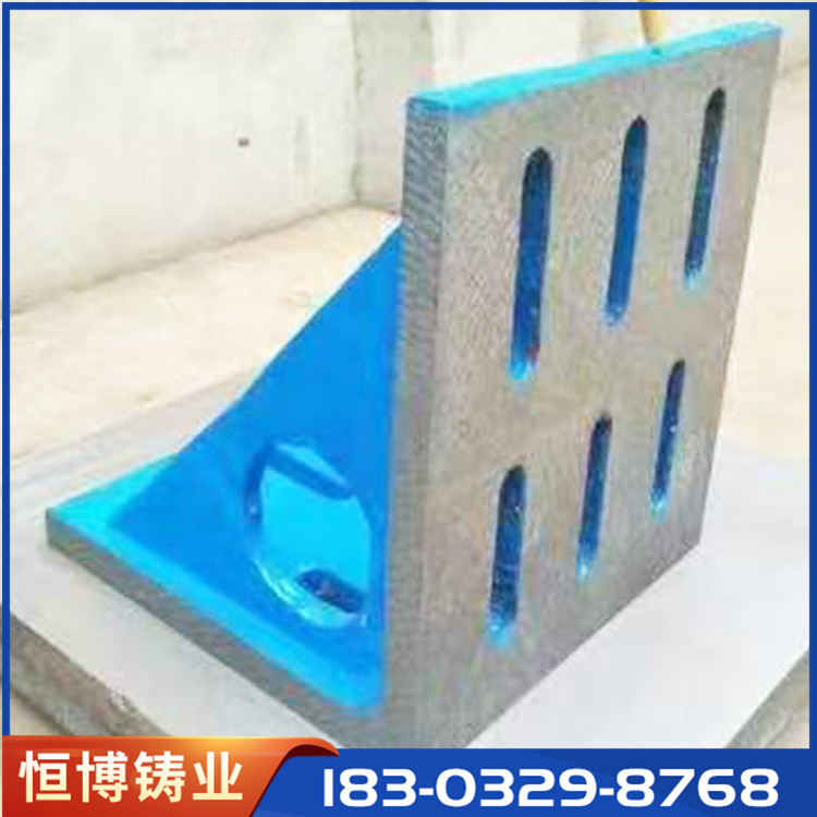 铸铁弯板选材严格