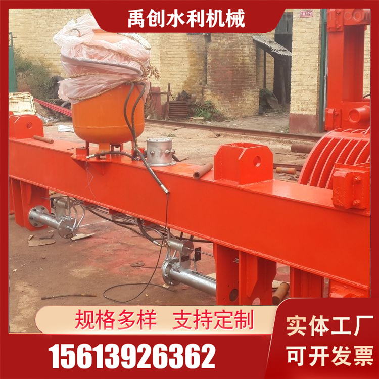 自动抓梁图片