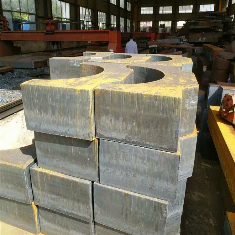 280厚板切割下料选材严格