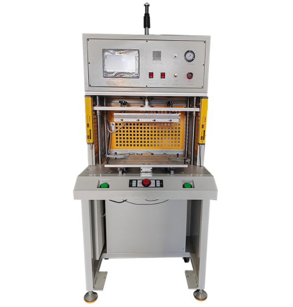 塑料熔接机品种齐全 华南超博超声波设备塑料熔接机品种齐全