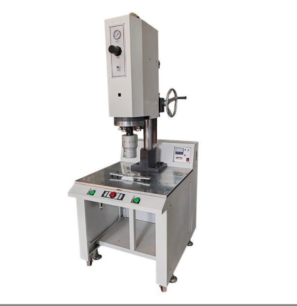 热熔铆接机定制 华南超博超声波设备热熔铆接机定制