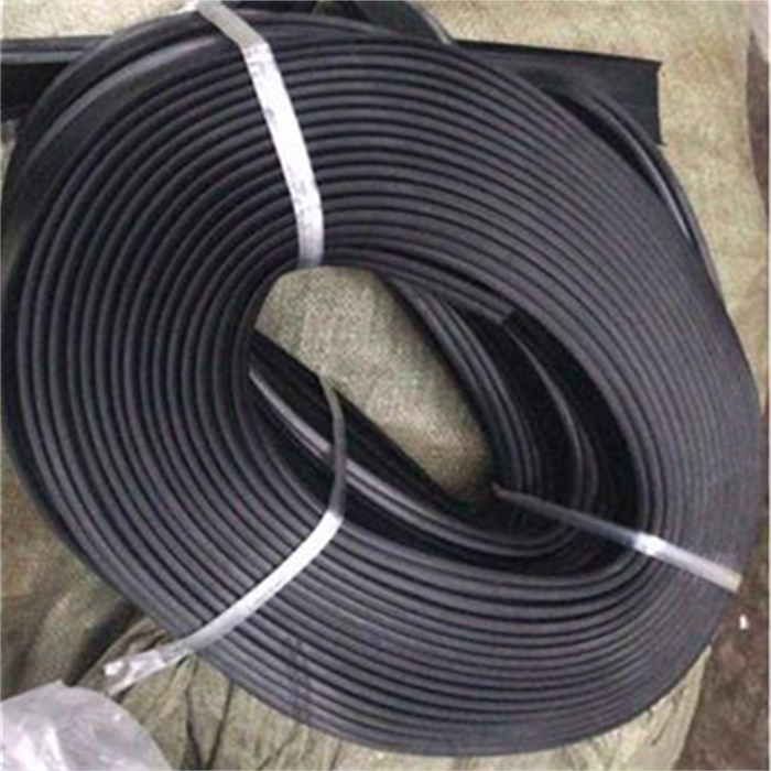 氟橡胶管供应兴业工程塑料