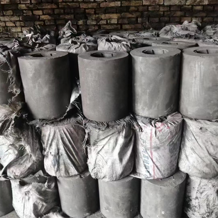 石墨电极掉炉料铝厂阴极换热器石墨坩埚等回收