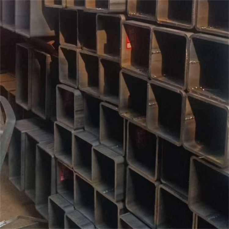 焊接方管现货直销