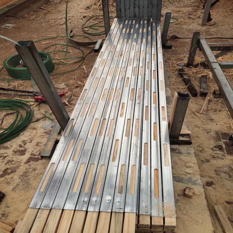 河北奥宏生产厂家出售批发40*60钢木方