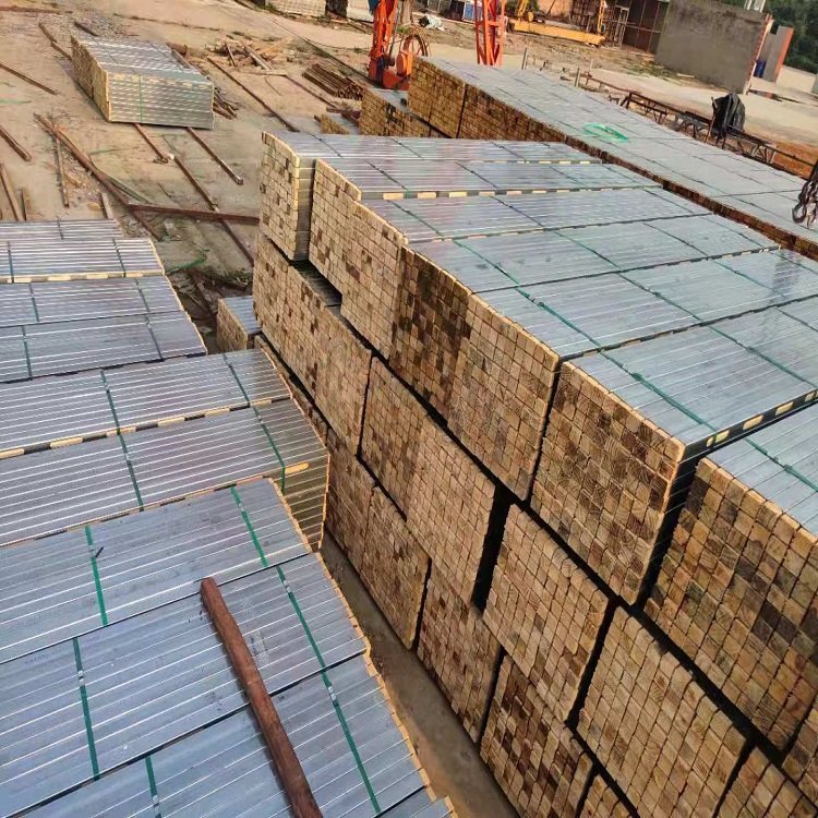 钢木龙骨 新型建筑材料