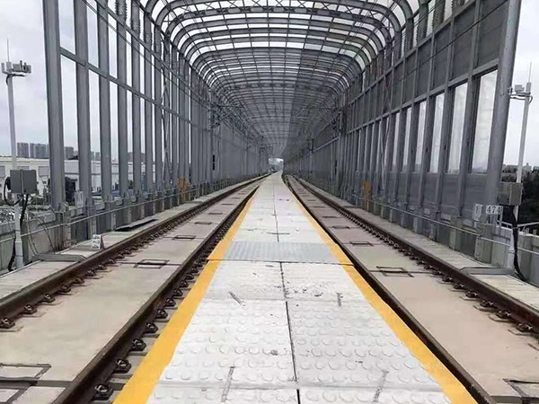 疏散平台 高铁 地铁配件生产厂家