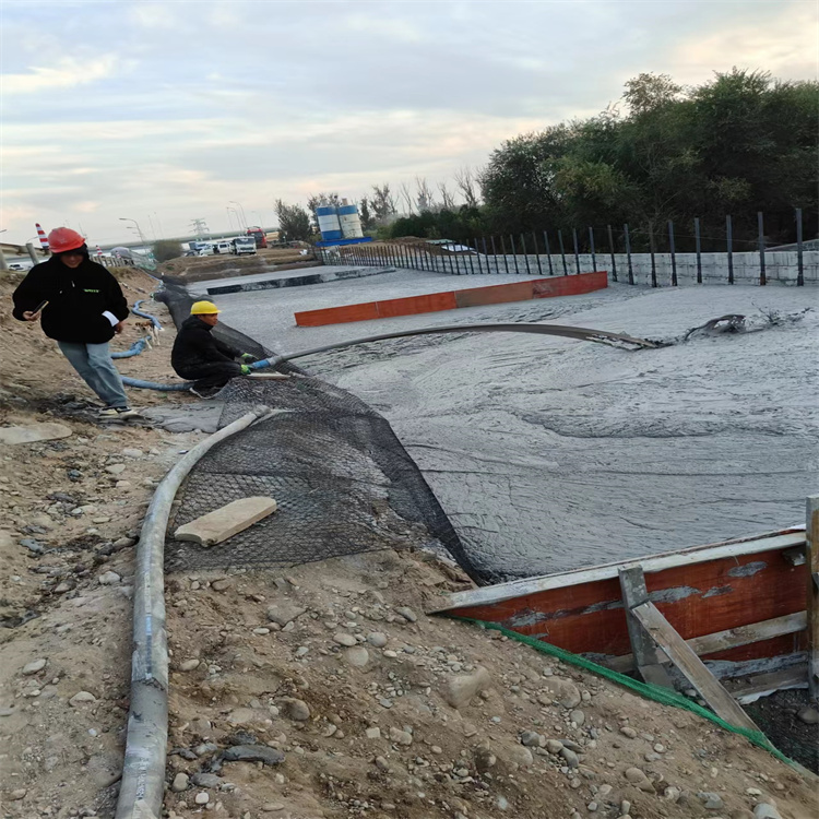 路基填充 泡沫轻质土工程 耐腐蚀吸声降噪 现浇 富 阳公司
