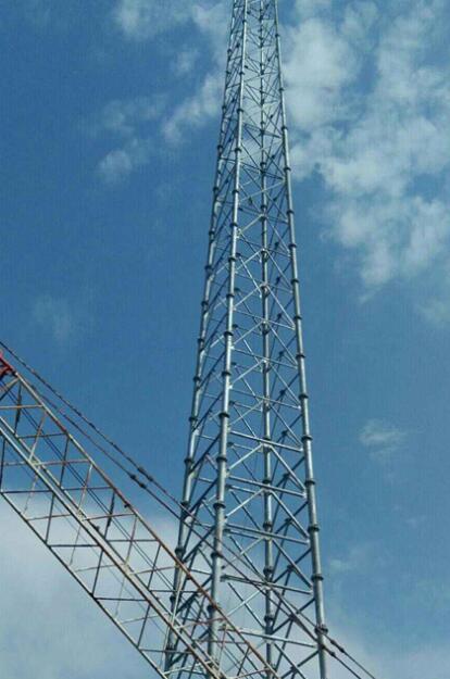 测风塔定制气象数据采集测风塔 热镀锌风电场角钢自立式式测风铁塔