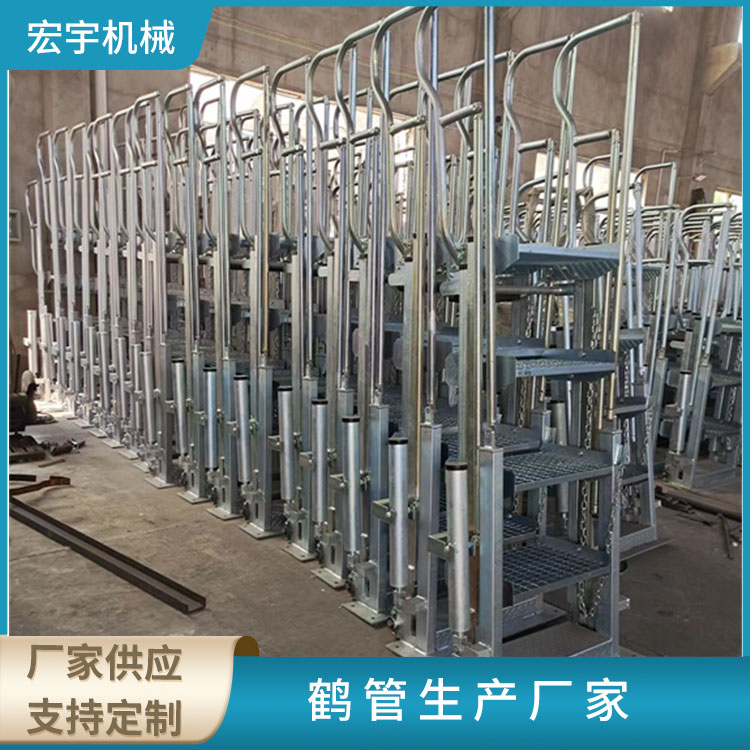 侧装带围栏活动梯 不锈钢铝合金鹤管折叠梯 安全可靠 宏宇机械