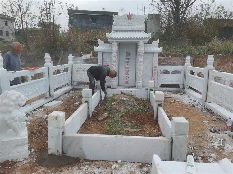 石雕公墓碑 纪念碑石牌坊 耐磨性高