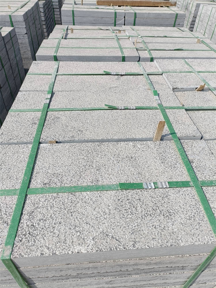 老青石板生产厂家 錾道面 各种规格 公园景区踏步石