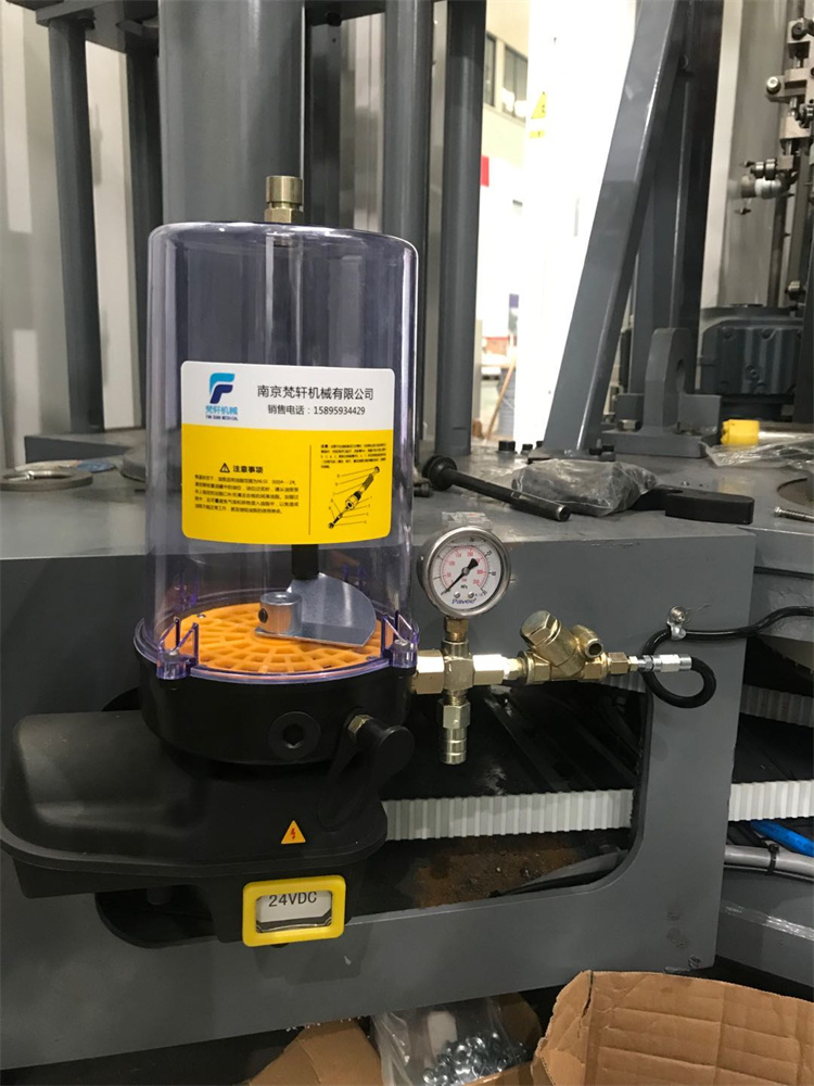 电动油脂泵 内置数显控制器 24V电源