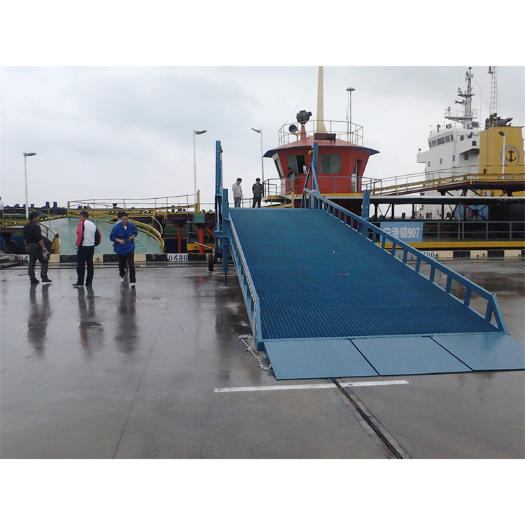 码头装卸货设备 移动登车桥 装船平台