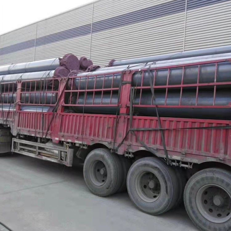 衬胶管道图片 钢衬橡胶复合管