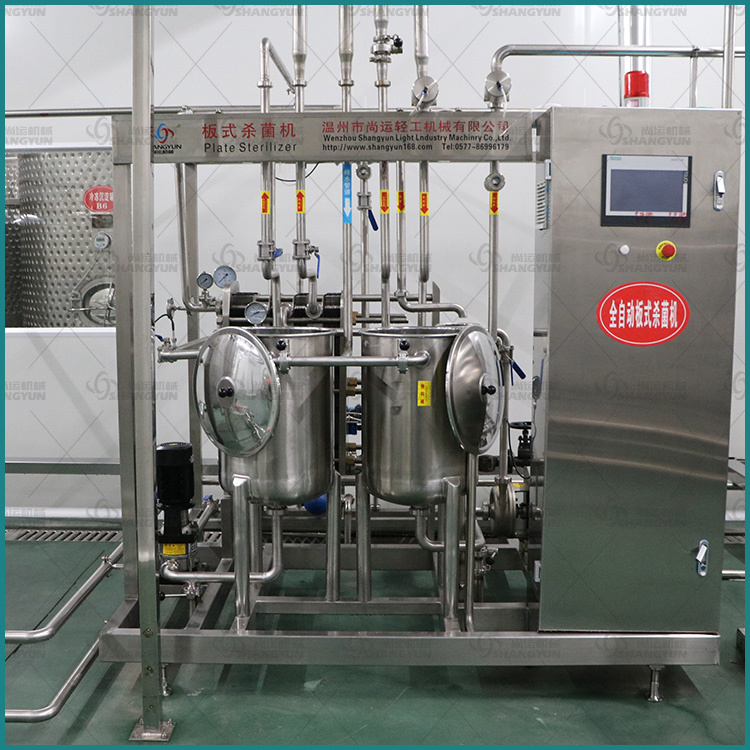 UHT板式杀菌机