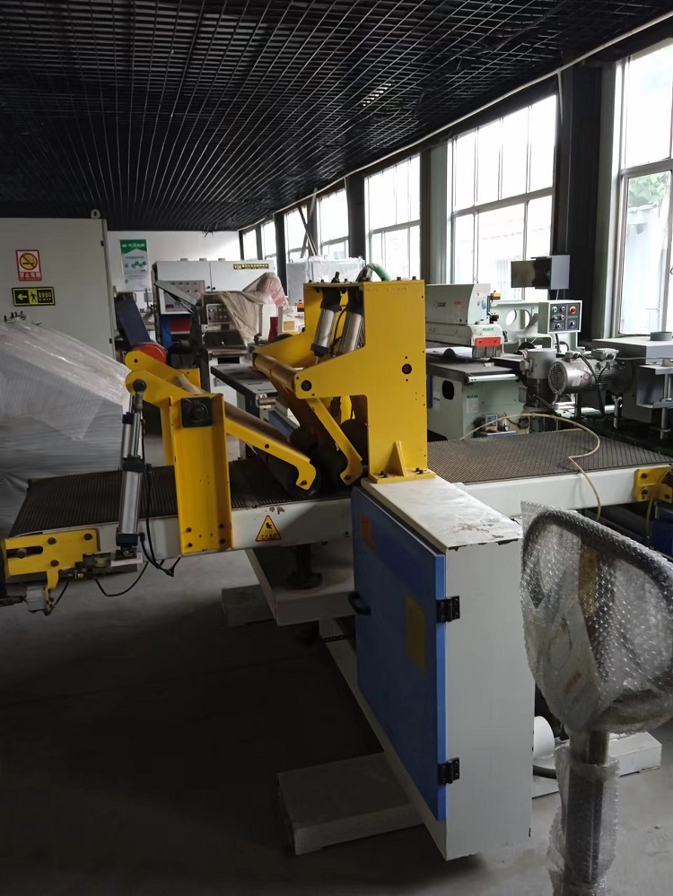 收售二手带锯机 卧式立式木工多品种购销 金梧桐机械