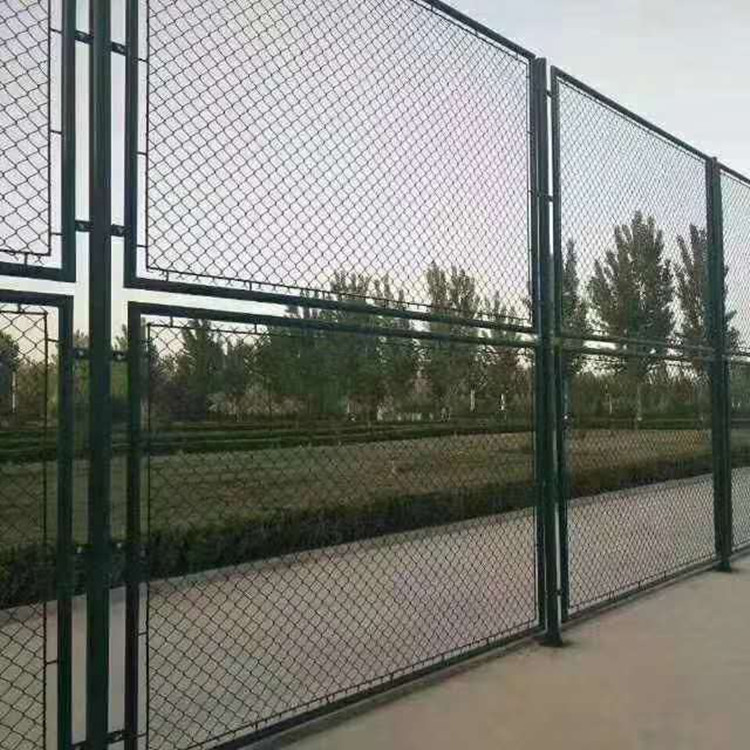 新疆球场护栏网新疆球场围栏新疆体育厂护栏生产厂家