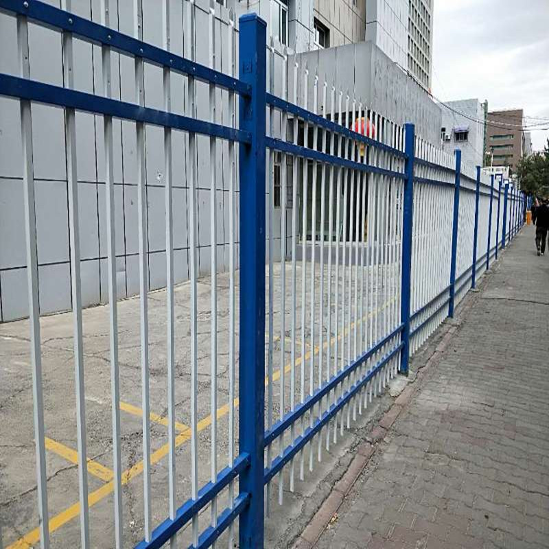 新疆铁艺护栏新疆铁艺护栏网新疆锌钢护栏可加工订做随时报价