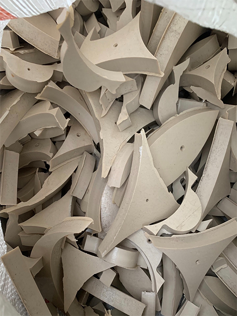 实力塑料厂家常年高价回收 peek pei tpi ppsu等工程塑胶边角料 水口料