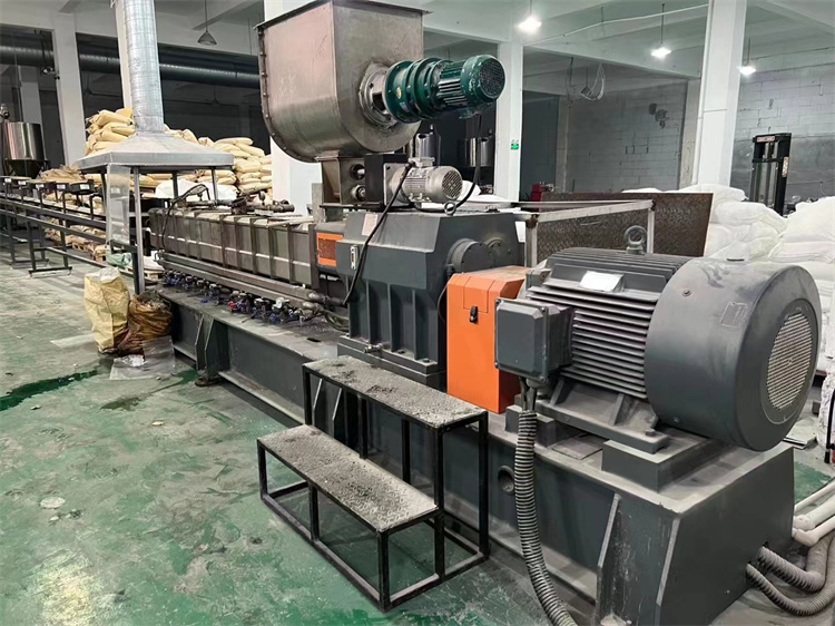 南京聚力65B平形双螺杆造粒机