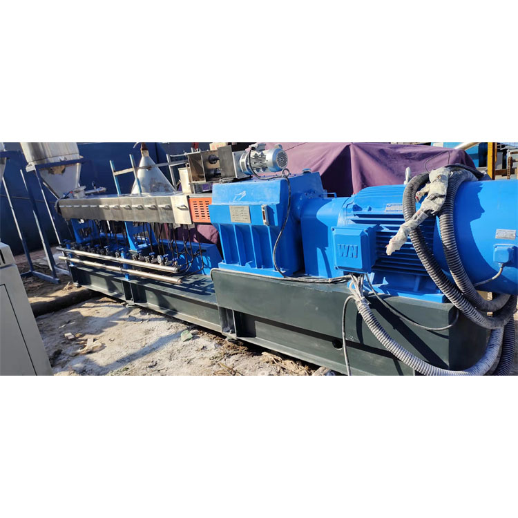 南京科聚65B平形双螺杆造粒机