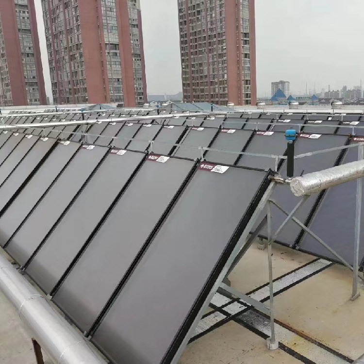 太阳能热水器  太阳能工程 盛来太阳能绿色能源的未来之选