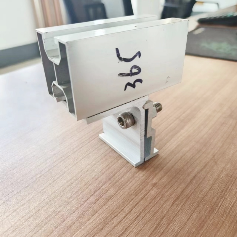 470屋面板铝合金抗风夹具光伏彩钢瓦屋顶导轨连接件