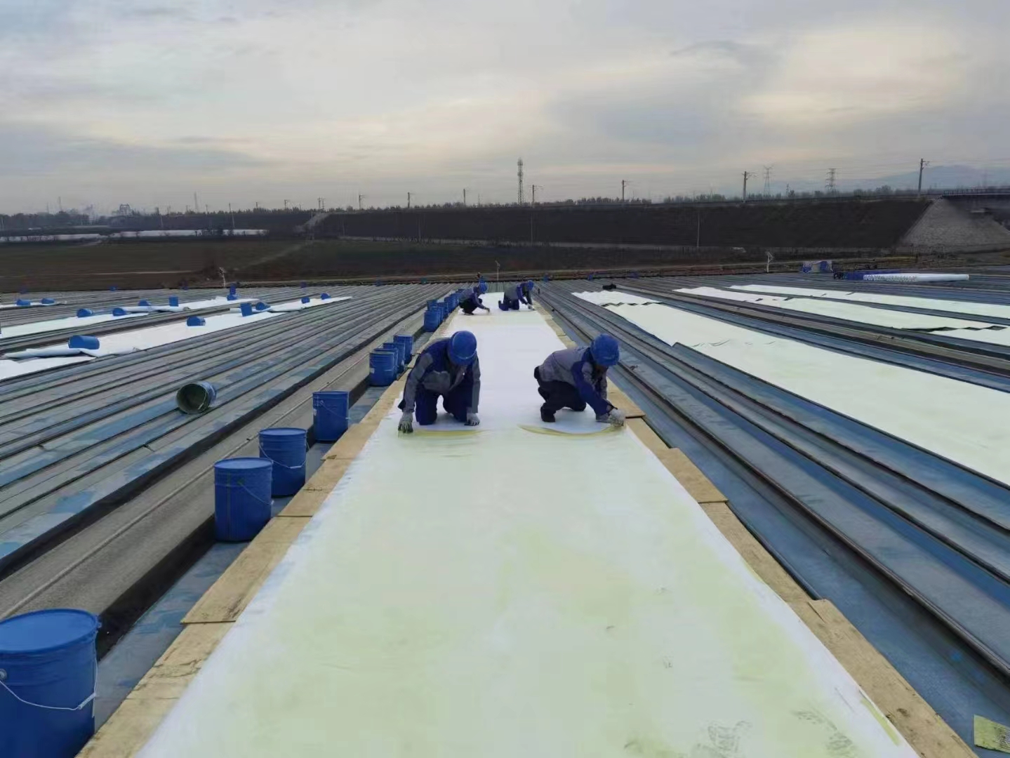 成都TPO胶水，成都氯丁胶，成都tpo胶粘剂，成都粘合剂，成都胶水，成都氯丁强力胶，成都氯丁808胶