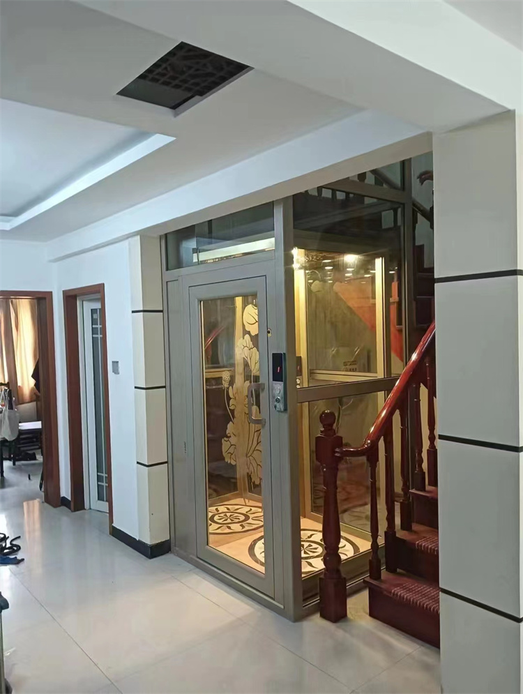 崇高升降机械 家用电梯液压式 厂家直销
