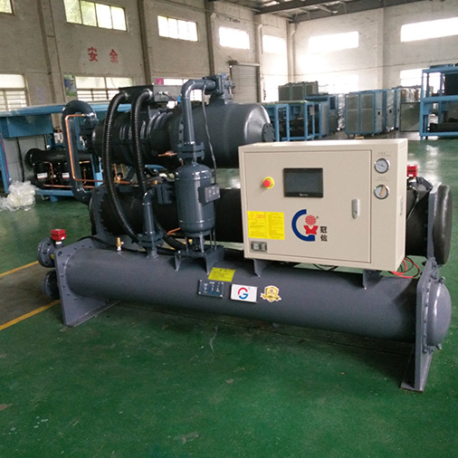 80匹水冷式螺杆机组