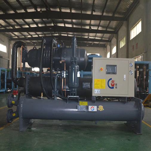 100匹水冷式螺杆冷水机