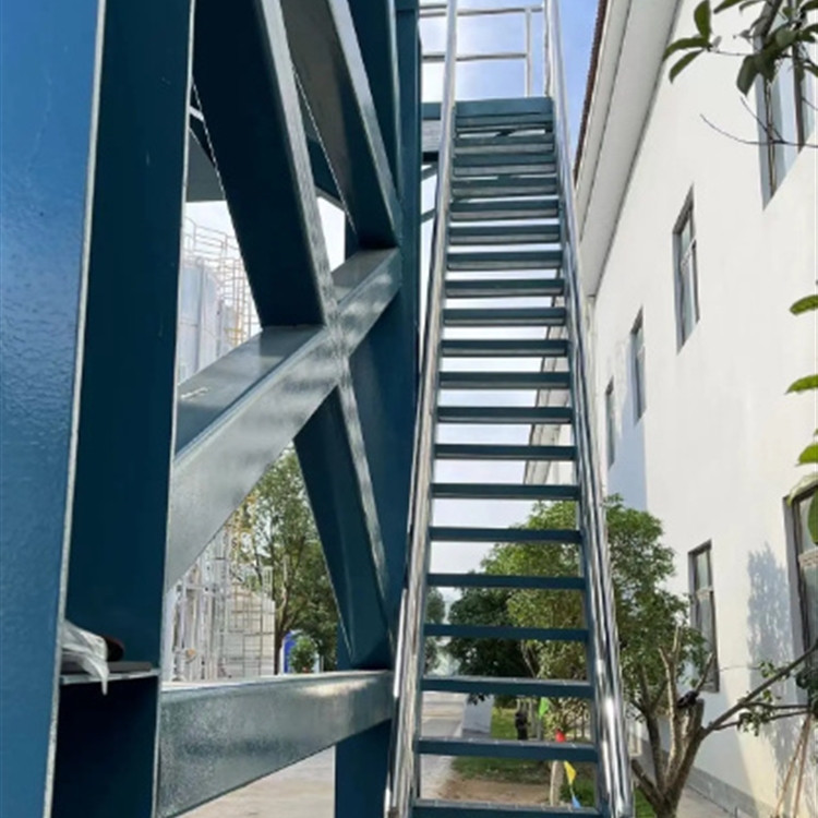 污泥滑架料仓	污泥料仓滑架系统	污泥液压滑架料仓	圆形滑架污泥料仓