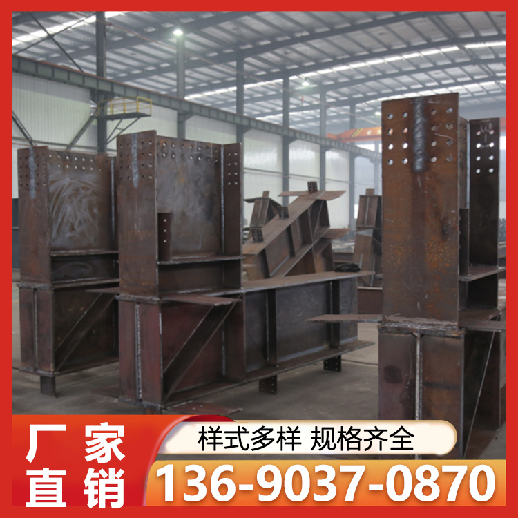 采用高标准工艺钢箱梁 外场喷漆