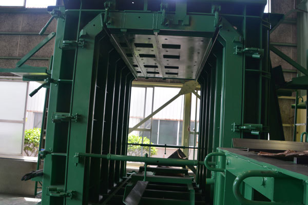 耐用型箱涵模具 高强度钢材打造 抗震性能好 使用寿命长 易于维护