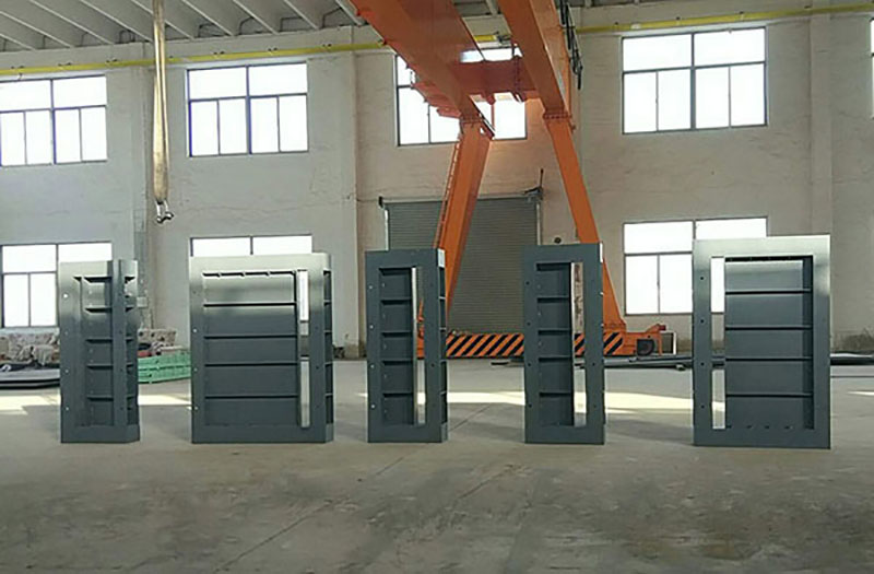 专业定制楼梯踏步模具 标准化生产流程 严格质量控制 高强度材料 轻便耐用