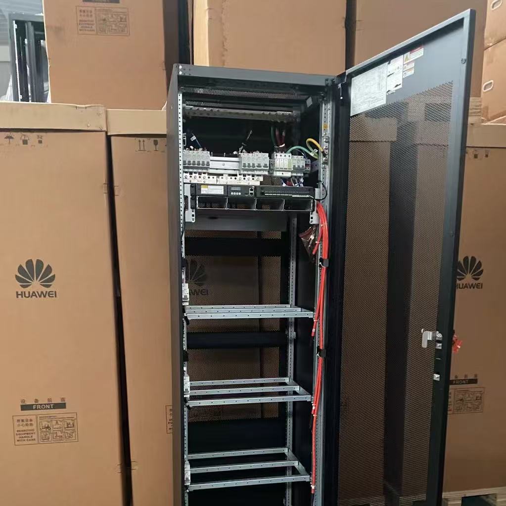 TP48200B-N20B3高频开关电源通信开关电源2米机柜48V200A 通信电源 嵌入式电源 监控单元