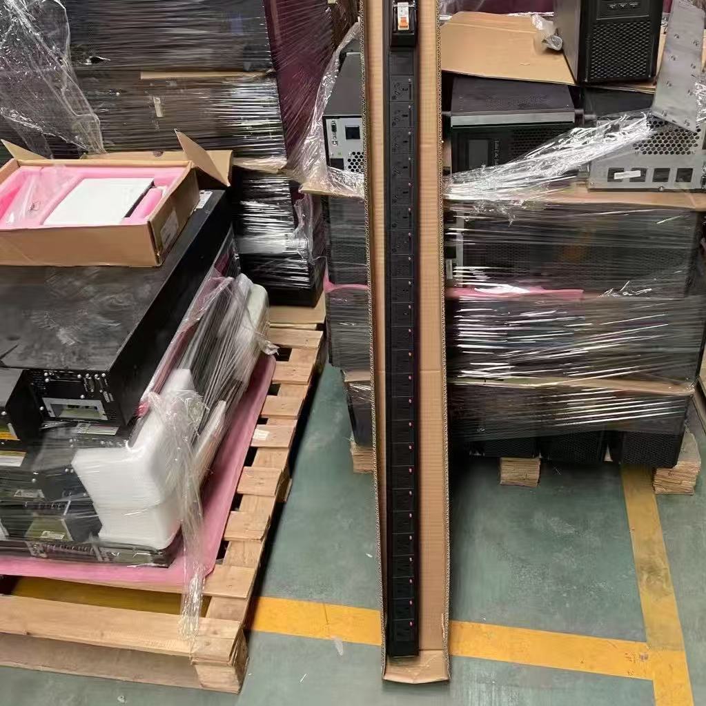 维蒂220v交流24口 191-32X-23B 1C-D1Z 网络机柜.服务器机柜.交换机机柜.冷风通道机柜.列头柜..