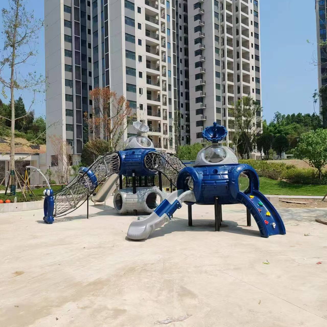 滑梯 (8)