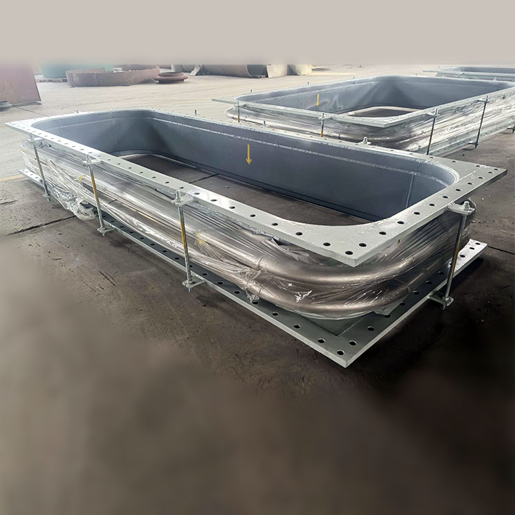 华锐 管道厚壁膨胀节  金属补偿器寿命长