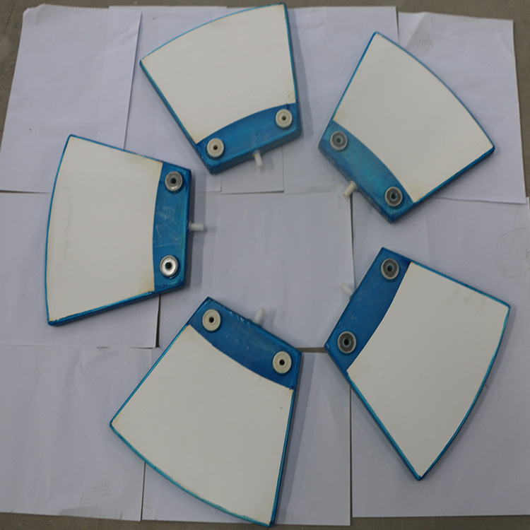 新助力 微孔陶瓷过滤板 真空扇形过滤陶瓷板 适用于工业固液分离