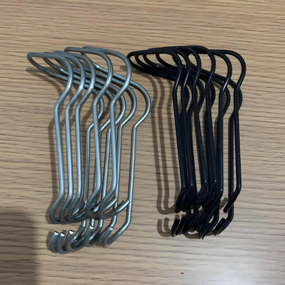 大棚压顶簧多少钱一个？压顶簧怎么使用，大棚压顶簧生产厂家