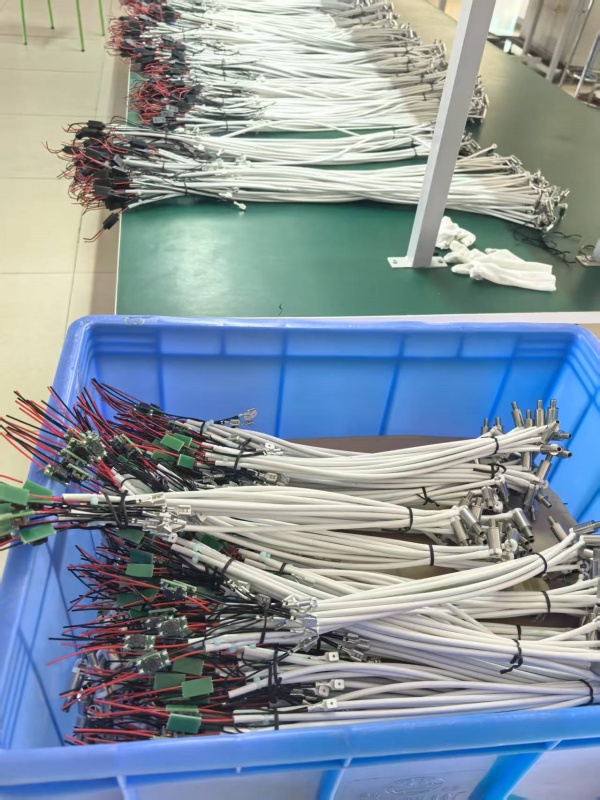 电子元件封装注塑包胶加工