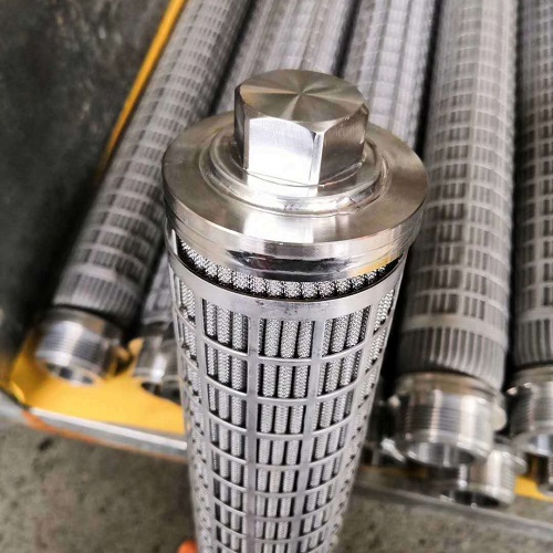 供应烧结不锈钢滤芯   厂家直销  欢迎选购