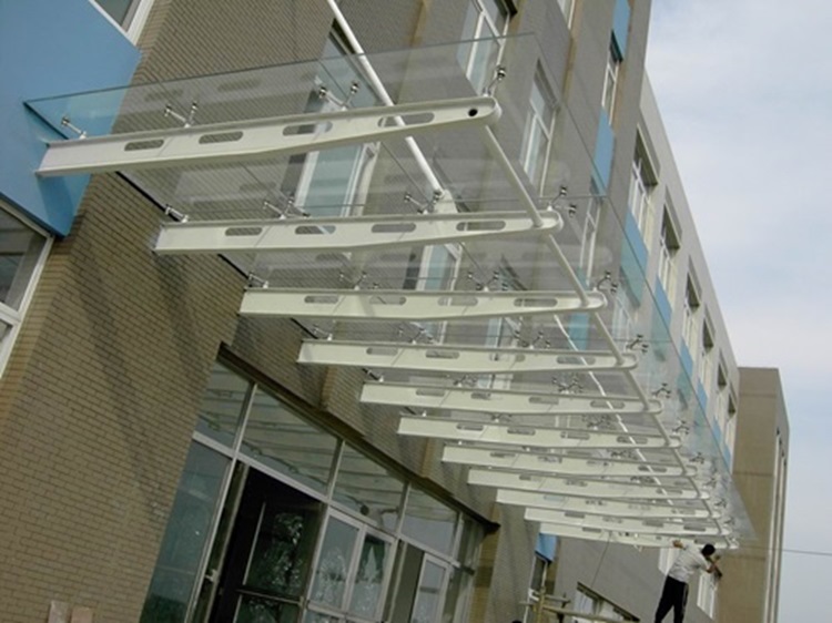 远洋恒大 铝合金玻璃雨棚 不锈钢玻璃雨棚