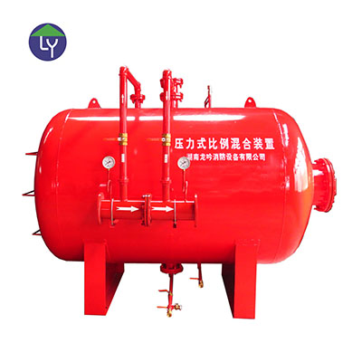 泡沫液储罐-厂家直销热线：186-7439-8498