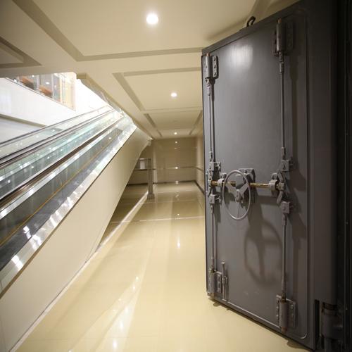 活门槛防护密闭门 国标认证 符合标准 开启灵活 密封性好 配件品质精良