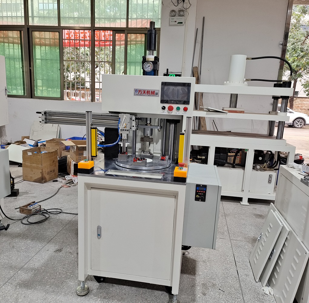 分度盘液压机 6工位圆盘设计配置自动取料