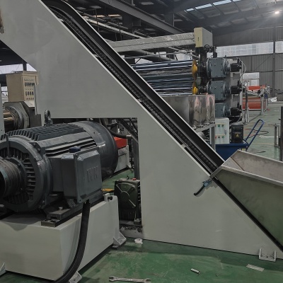 汽车内饰片挤出机_汽车内饰板材生产线