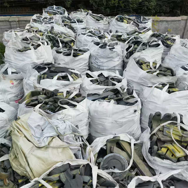 福鑫碳素 高价上门收购废石墨碎 不限新旧上门看货